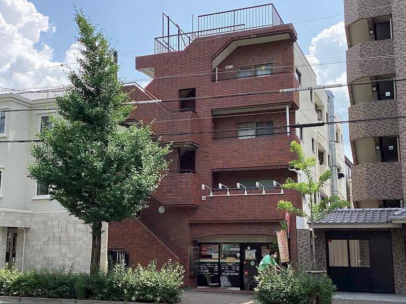 テナント　DOMUS出町 外観写真