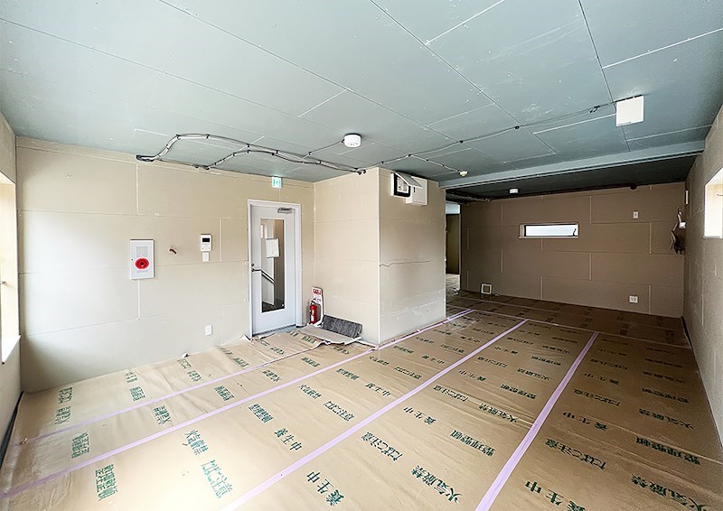 木屋町のはりビル 玄関