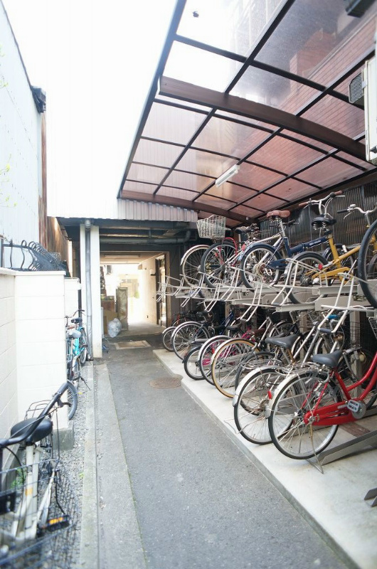 コーポたくみ 駐車場