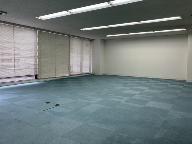 今井ビル 玄関