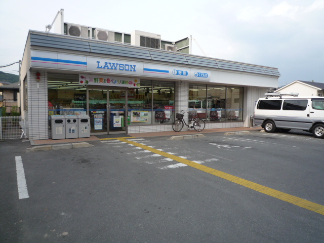 深草東伊達町16-1店舗 コンビニ