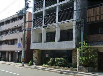 牛ノ宮マンション テナント 外観