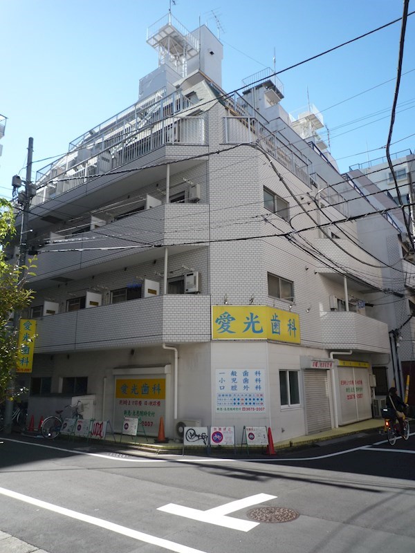 長秀ビル 外観