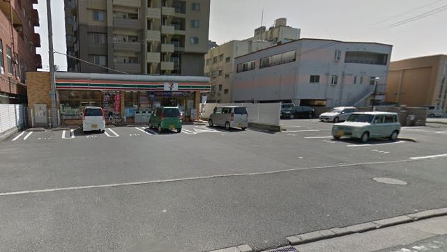 グリーンコートⅢ番館 コンビニ