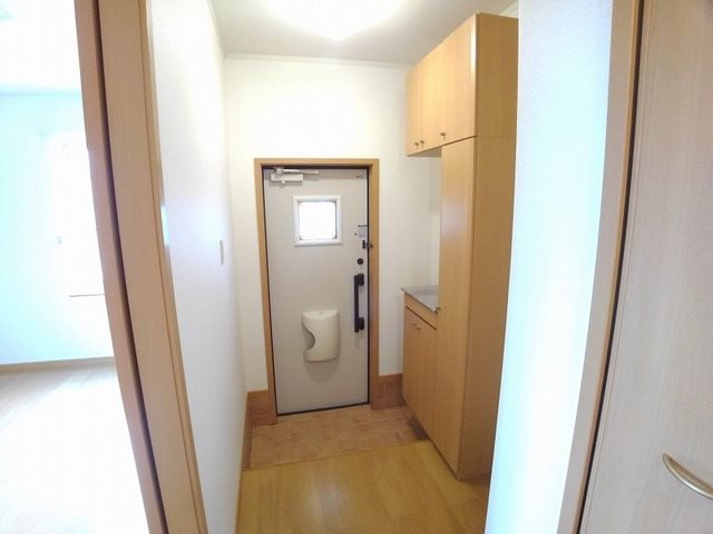 タウンコート学研台 玄関