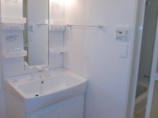 グランクリュー上の原 洗面所