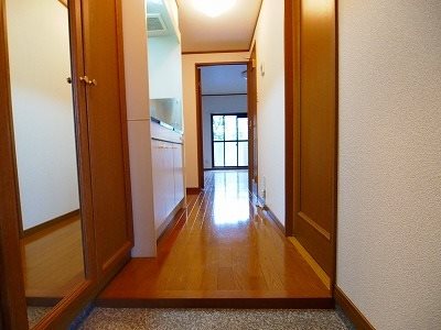 フリーアメニティONE 玄関