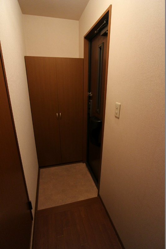 ルネッサンス大里 A棟 玄関
