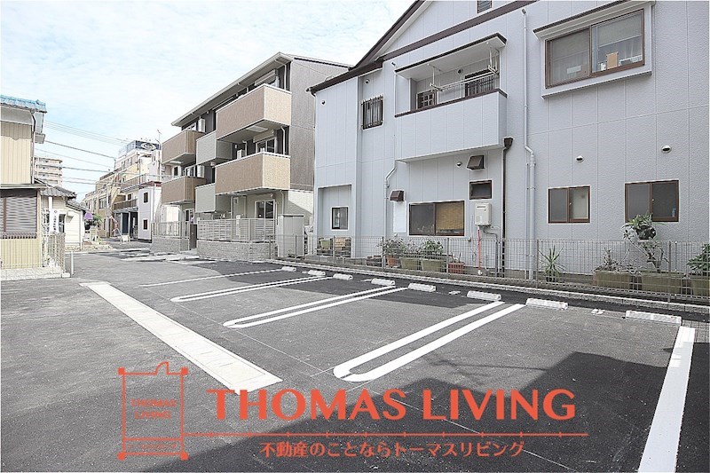 ヴィアンジュ黒崎  駐車場
