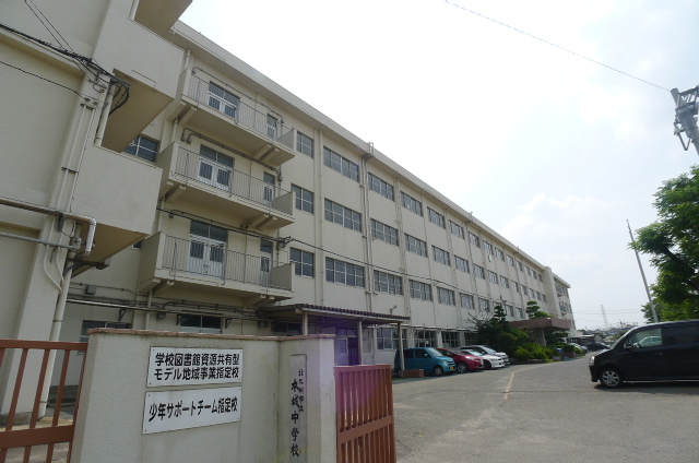 エクセレント本城 中学校