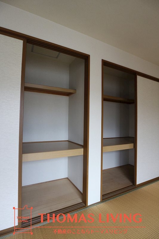 グランシャリオ A棟 収納