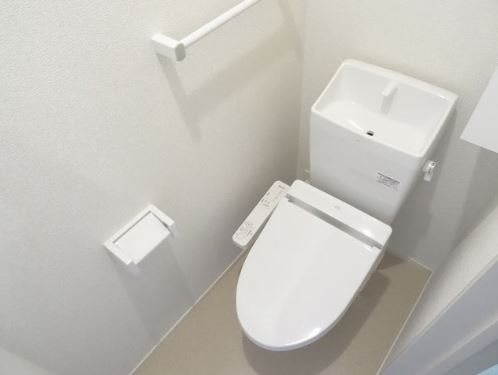 ホワイトハウス弐番館 トイレ