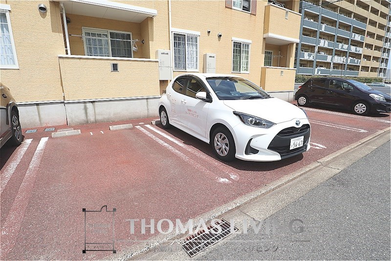 M's Garden A棟  駐車場