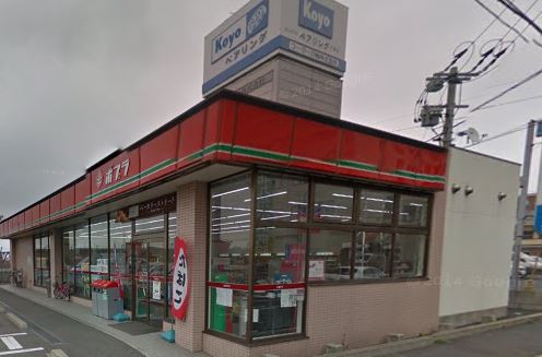エルティアラ上富野 コンビニ