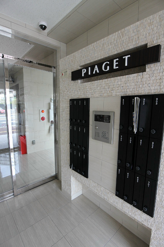 PIAGET エントランス