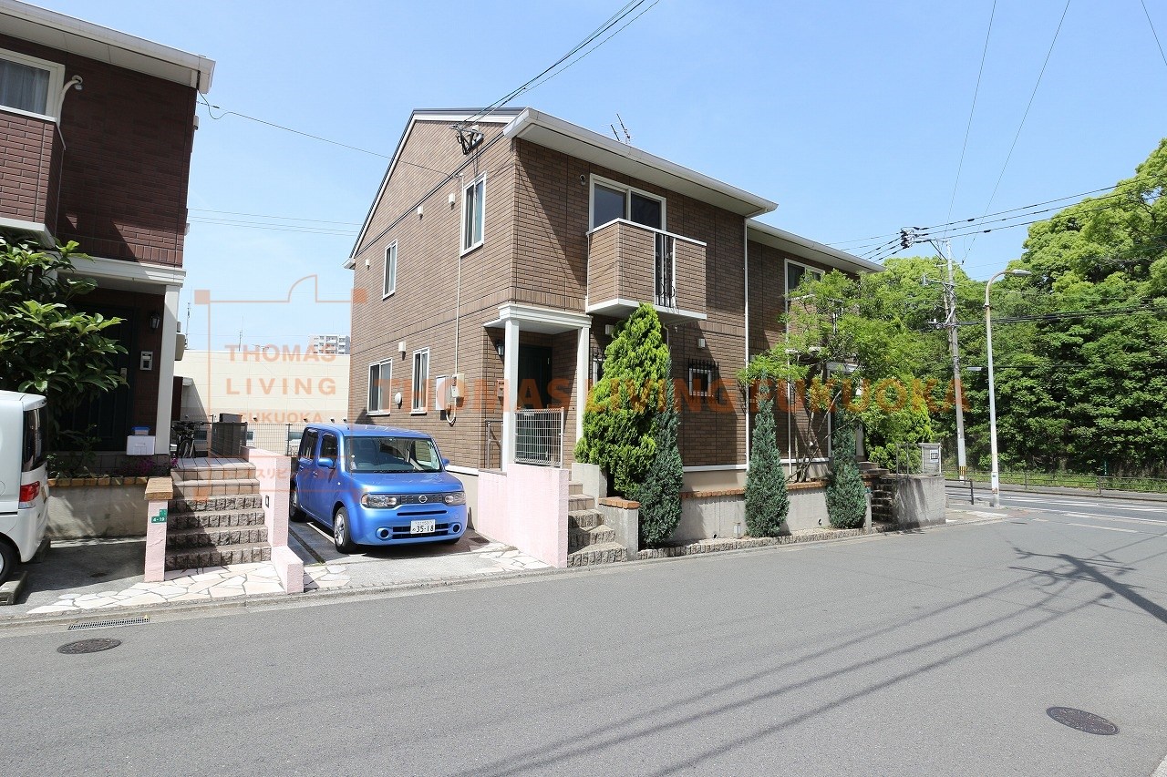 閑静な住宅街です。大和ハウスにシリーズ物件が広がります。