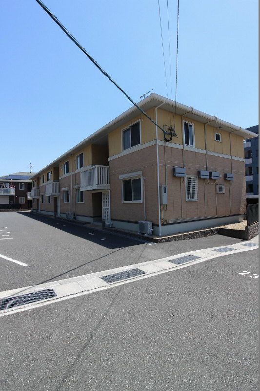 サンクラーズメゾン　A棟  外観