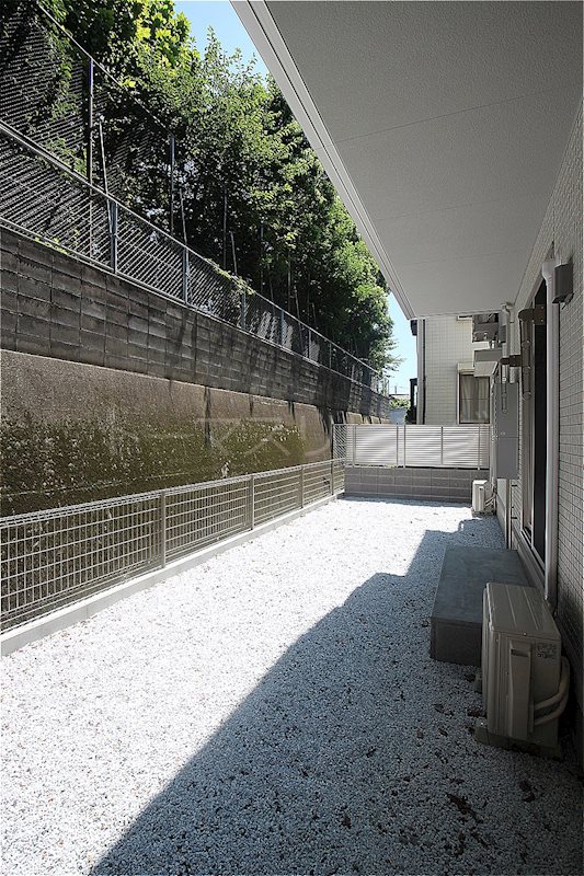 Claire court  ベランダ
