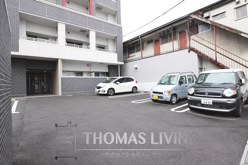 ユニゾンスクエア 駐車場
