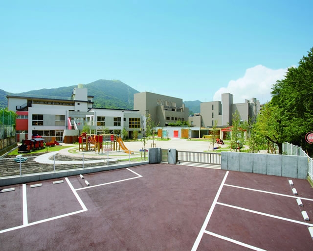 グラシオ八幡 Ⅱ 幼稚園