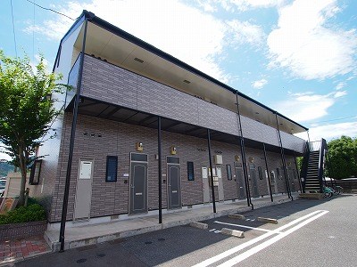 メゾン上の原 206号室 外観