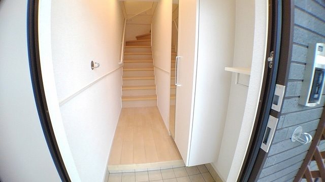 サンリヴァーサイド行橋　Ｂ棟 玄関