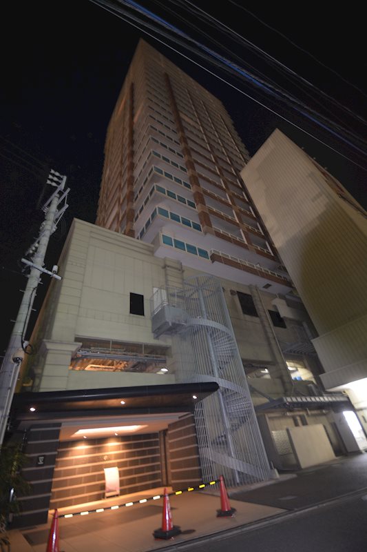 CPタワー 外観