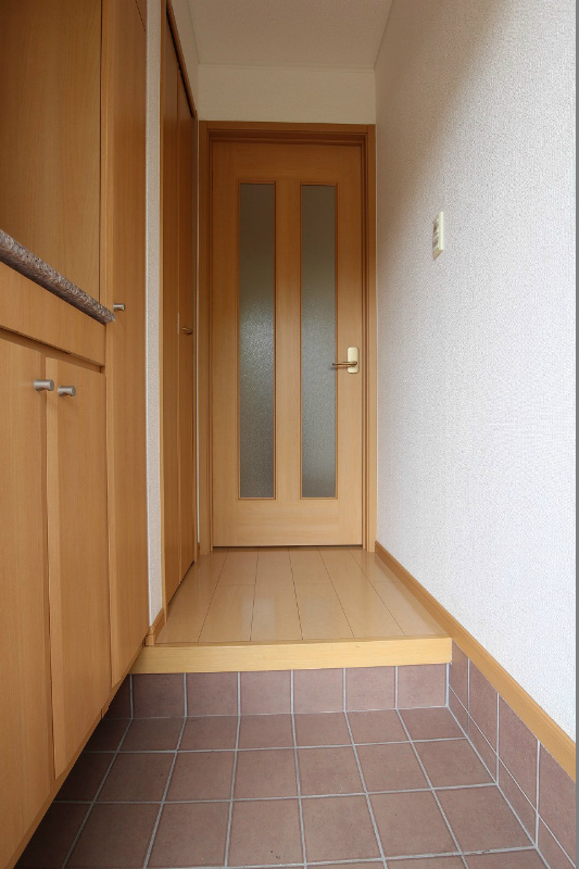ソレイユ元町 B棟  玄関