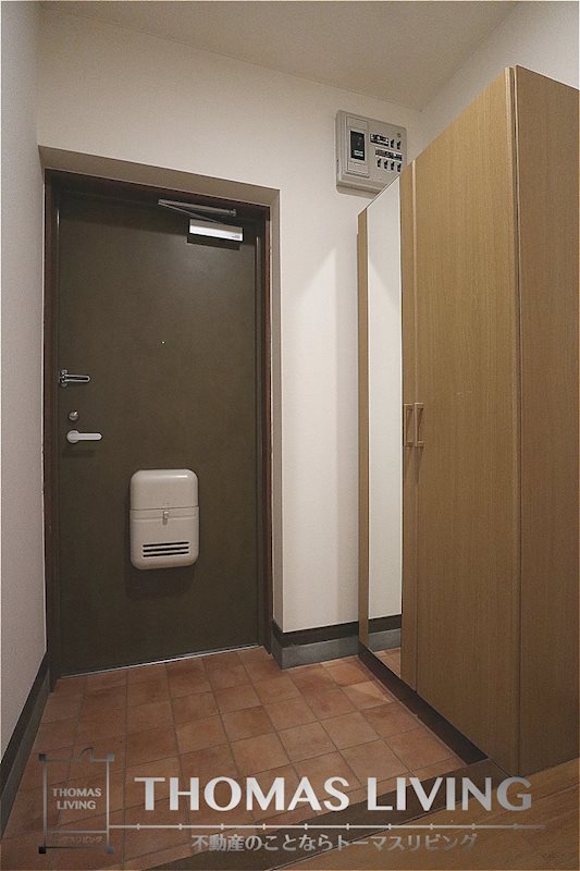 ロジュマン本城　 玄関