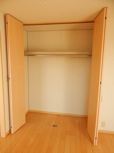 メゾン　エクレールB棟 収納