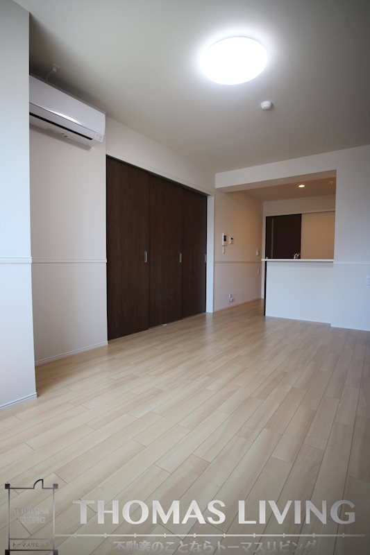 SHIZUKA BLDG リビング