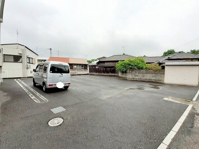 House Shoho 駐車場