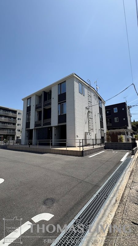 カミング萩ヶ丘公園 102号室 外観