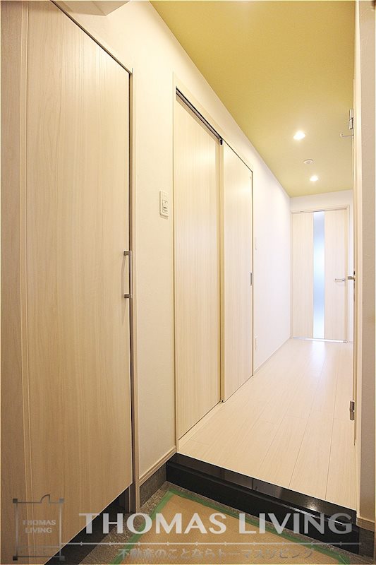 ギャラン鷹の巣 玄関