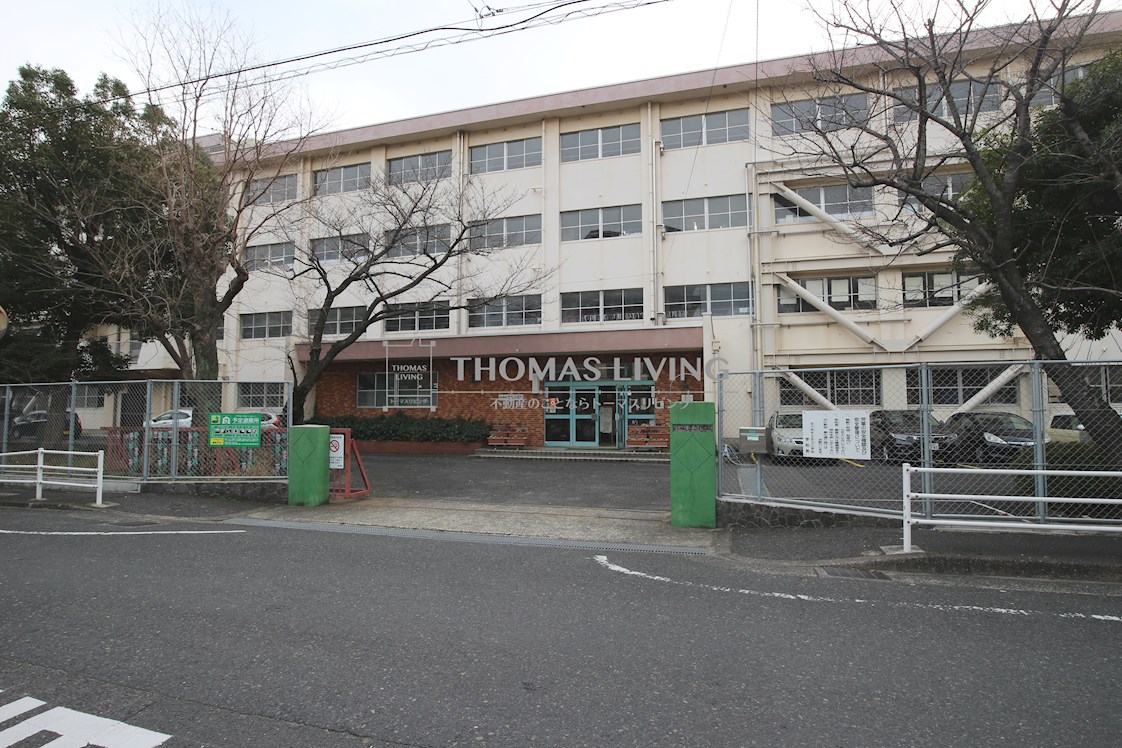 ウイングス三萩野 小学校