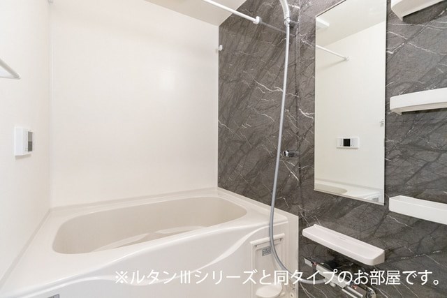 ドルチェ八幡西 風呂画像