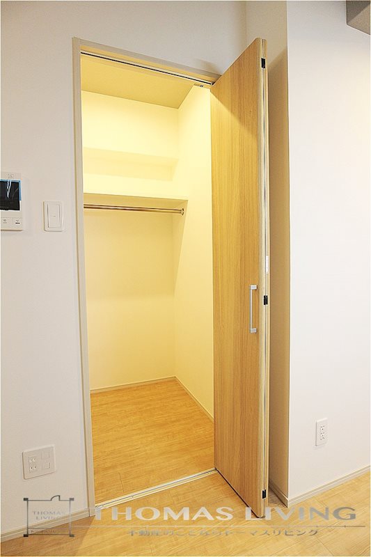 ギャラン穴生NEO 収納