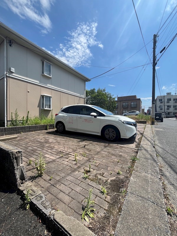 サンハイツ力丸 B棟 駐車場
