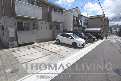 ラムロ吉田 駐車場
