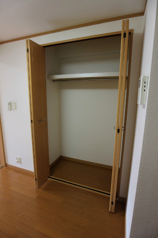 アーバンフォレスト片野 収納