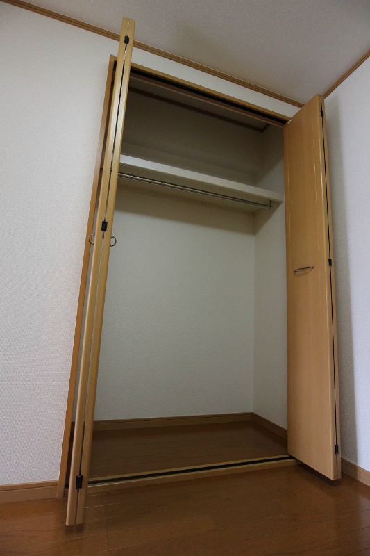 アーバンフォレスト片野 収納