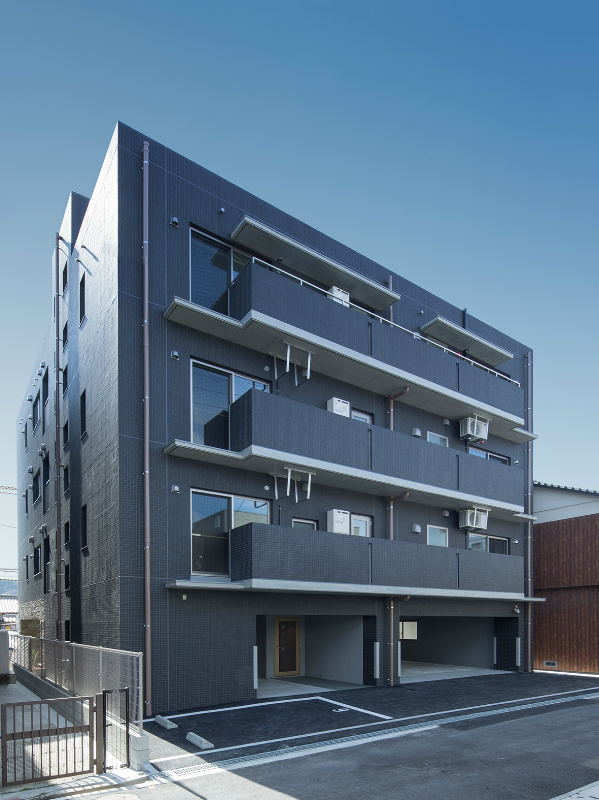 エイチエヌ石坪 301号室 外観