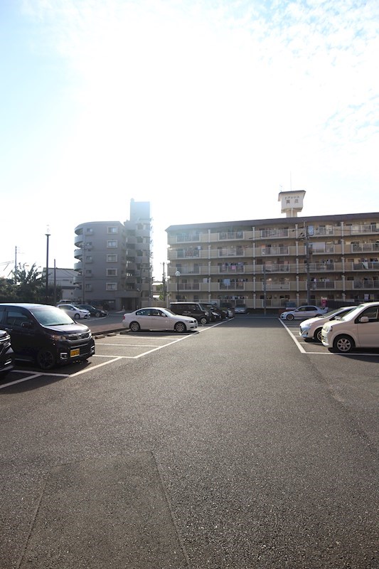グレートハウス晩餐館 駐車場