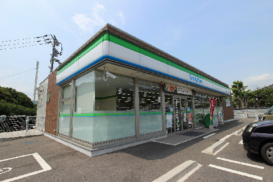 J・サクレ葛原Ⅱ コンビニ