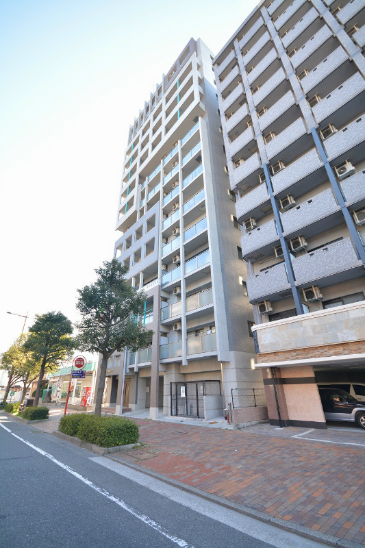 アヴァンセ片野グランデ 603号室 外観