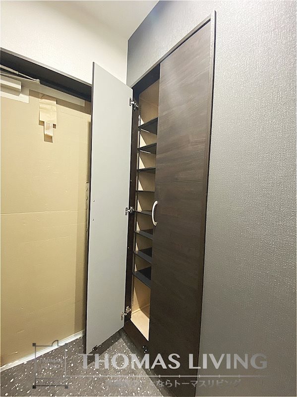 MGA黒崎W 玄関