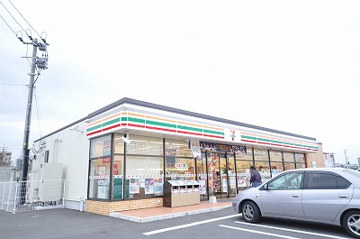 エヴァーグリーンM コンビニ