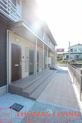 トレス日明壱番館 エントランス