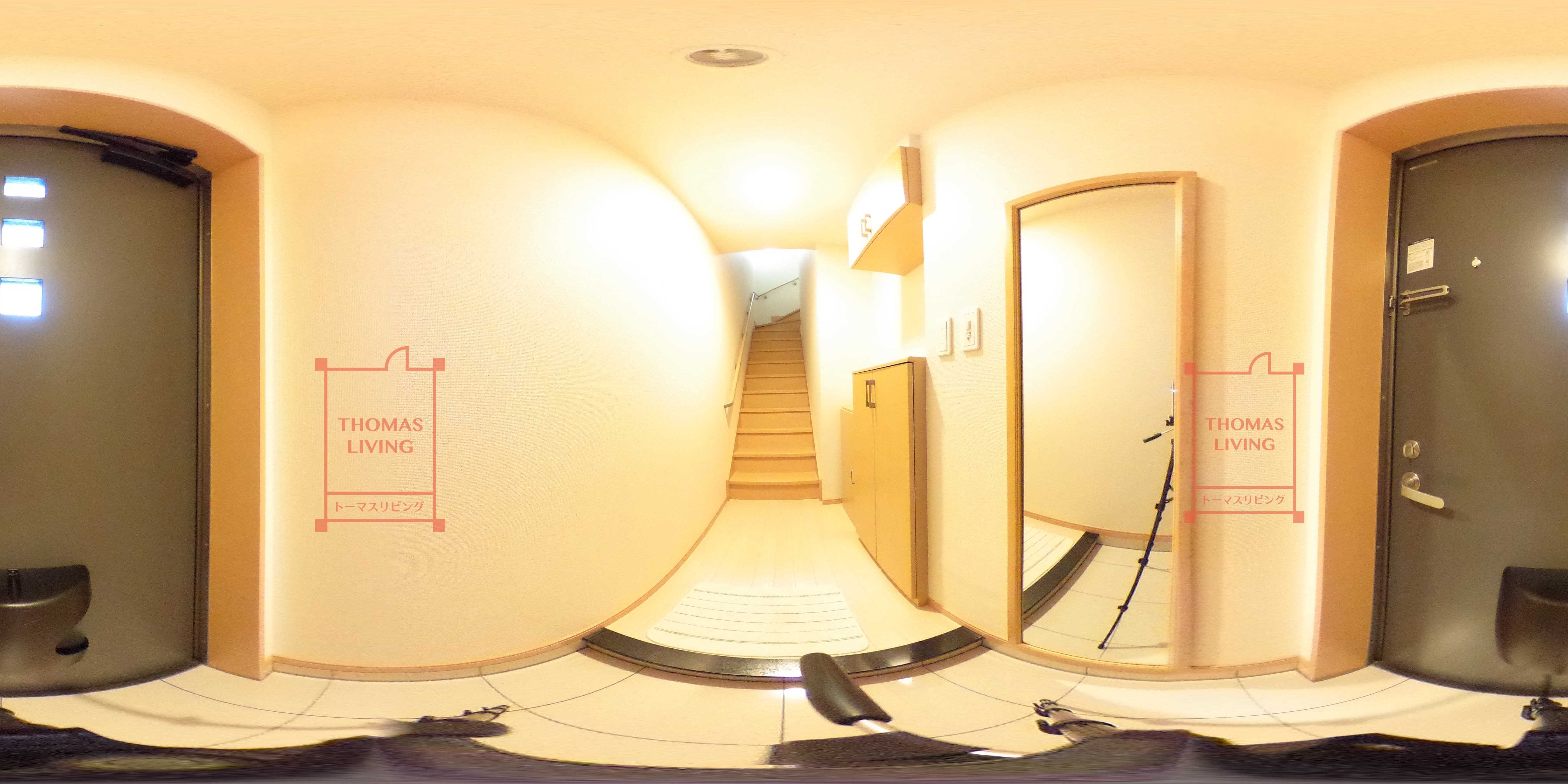 ヴィラージュ新木屋瀬 玄関
