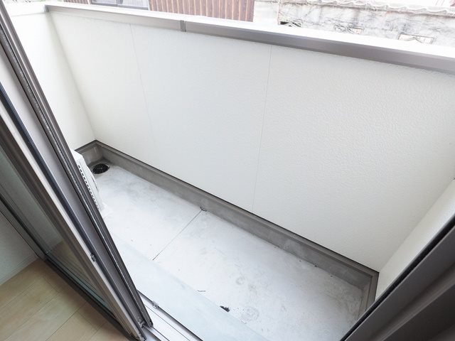 アルモニー泉　Ｂ棟 ベランダ
